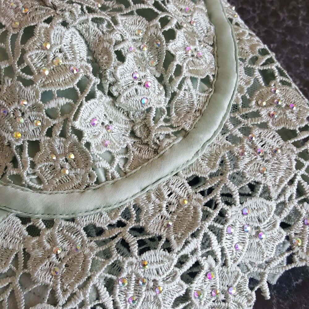 FOR LOVE AND LEMONS  !  Lace Bustier/Bra With Crystal  ( M ) - Picture 7 of 8